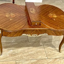 Antique Coffee Table Restored Absolutely Beautiful Condition Circa 1920s 