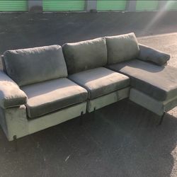 Gray Sectional Sofa 
