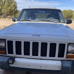 1999 Jeep Cherokee