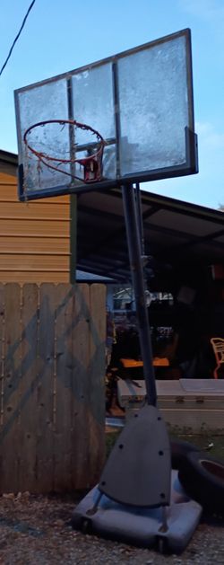 Portable Basketball Goal