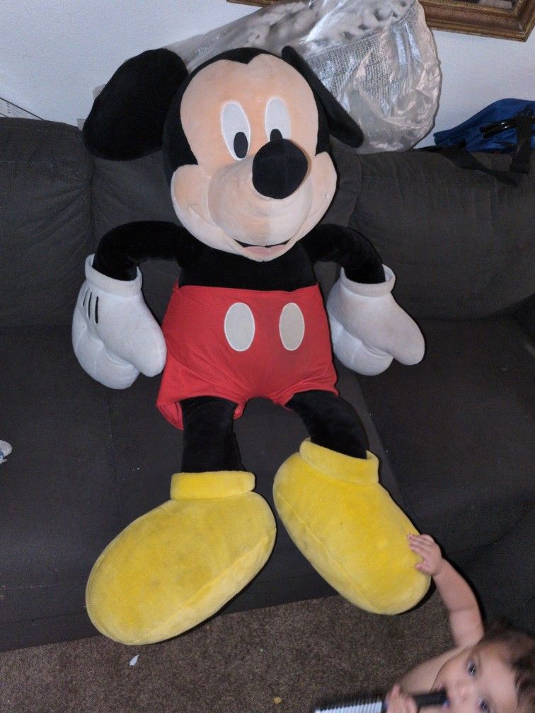 4 Ft Giant Mickey Mouse 