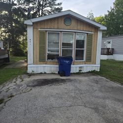 Single Wide 3 Recamaras 2 Baños Reparar