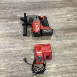 Milwaukee Rotary Hammer 