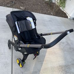Doona Infant Car Seat/Stroller