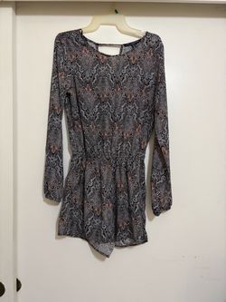 Long sleeve romper. Sz M