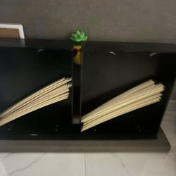 queen bedroom almost brand new 