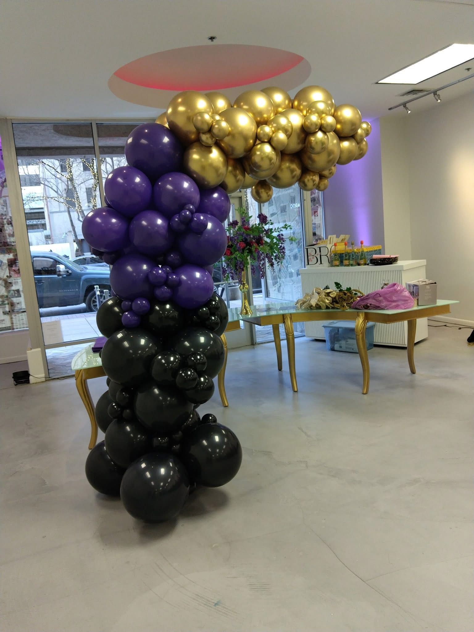 Stand Alone Balloon Arches