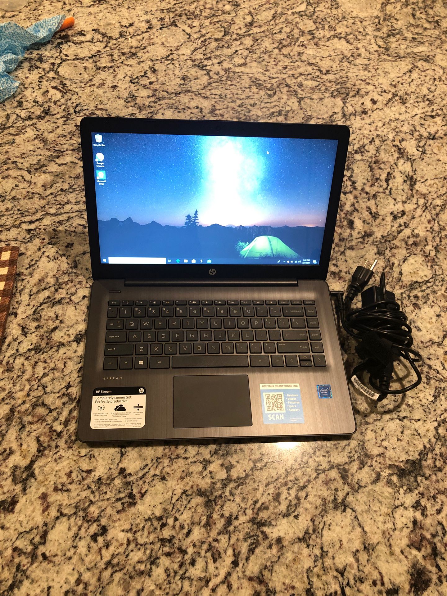 HP STREAM 2020 Laptop