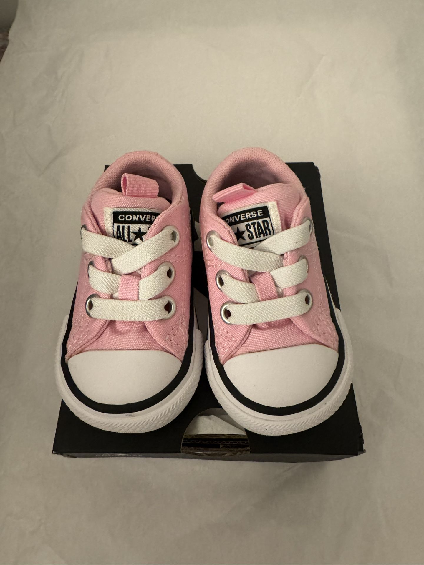Converse Sneaker Pink Infant Size 2