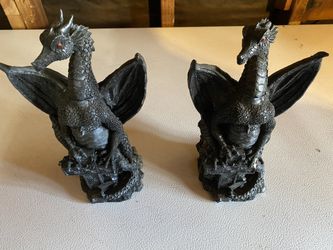 Dragon statue