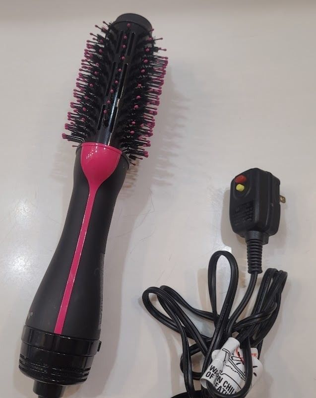 Pink (4 in 1) Hair Hot Air Hairbrush, Dryer, Straightener & Curler (Revlon)