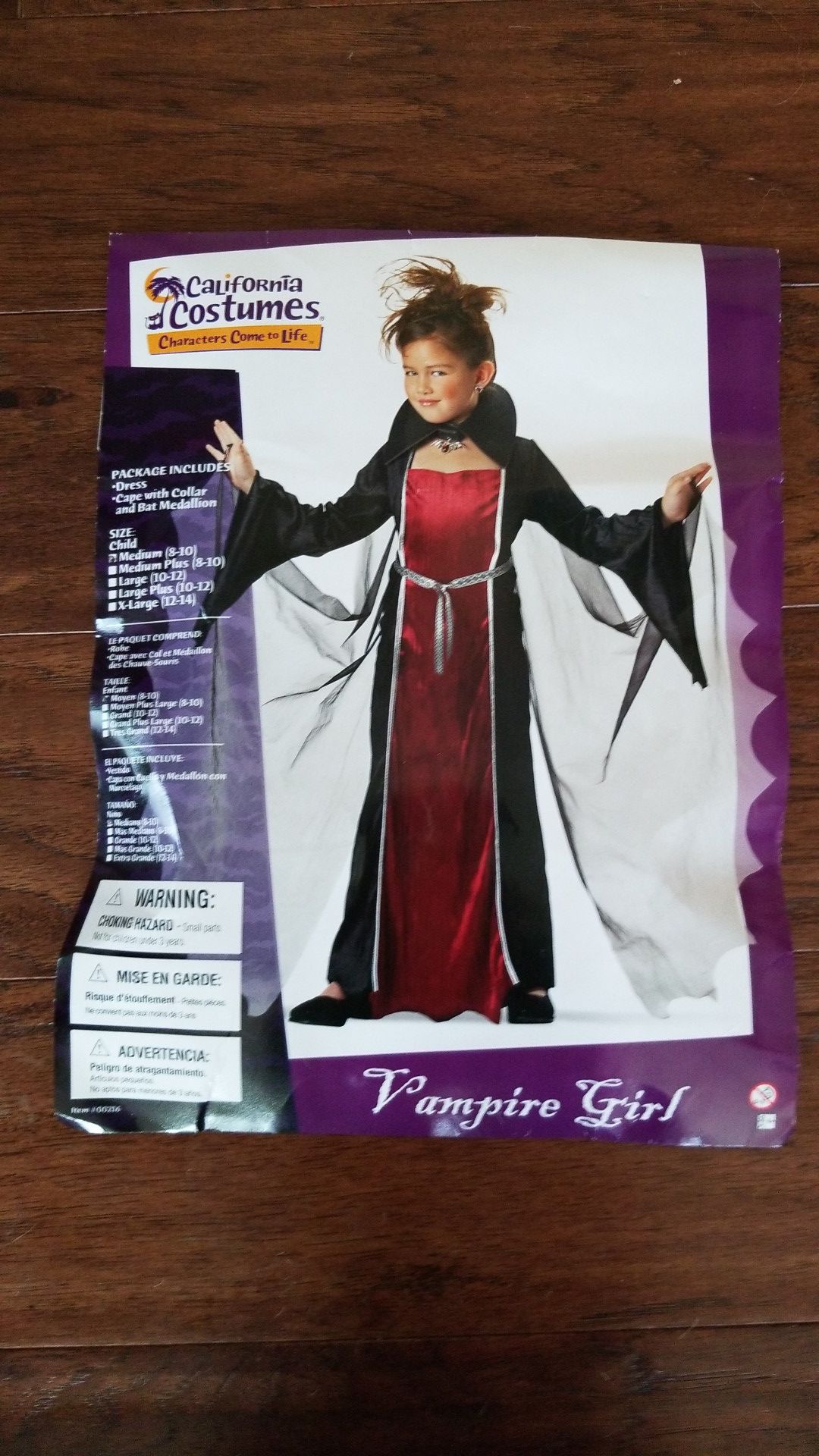 Girl vampire costume