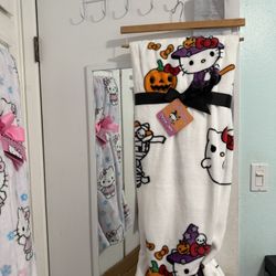 Hello Kitty Blanket 