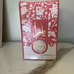 YARA LATTAFA CANDY
