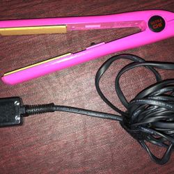 CHI for Ulta Beauty Pink Temperature Control Hairstyling Iron