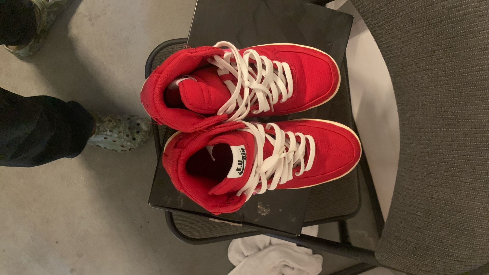 Nike Air Force One emotionally unavailable