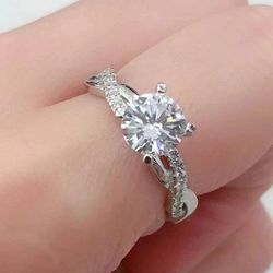 CLEARANCE MOISSANITE RING