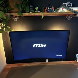 MSI 32 In Curved Monitor