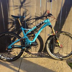 Mtb Enduro 2017 Yeti SB5c