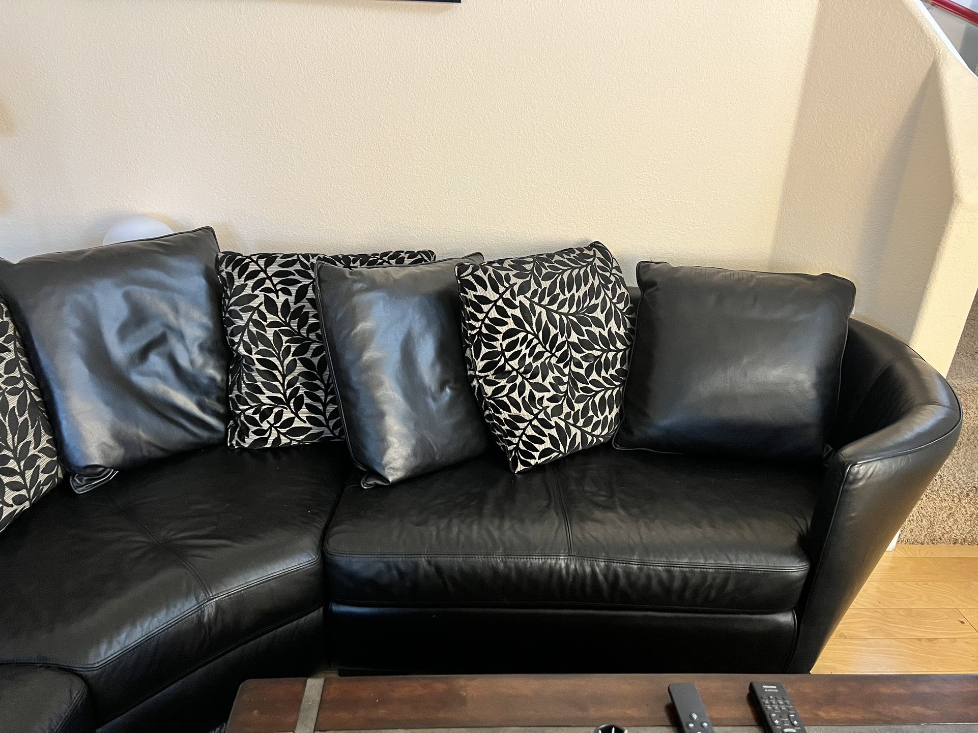 Domicil German Black Leather Sofa