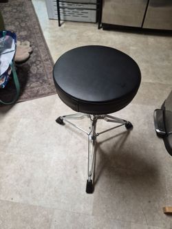 Drum set throne