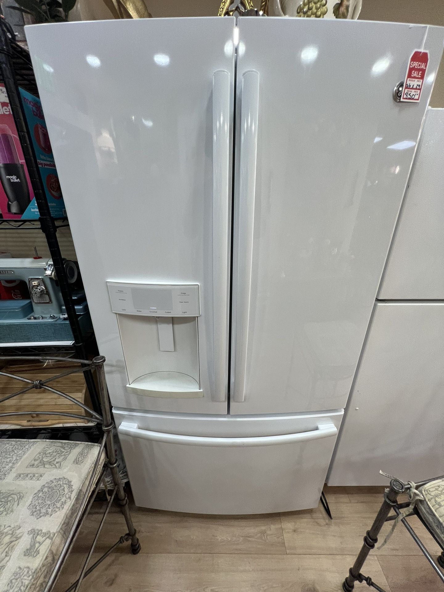 Bottom Freezer Refrigerator