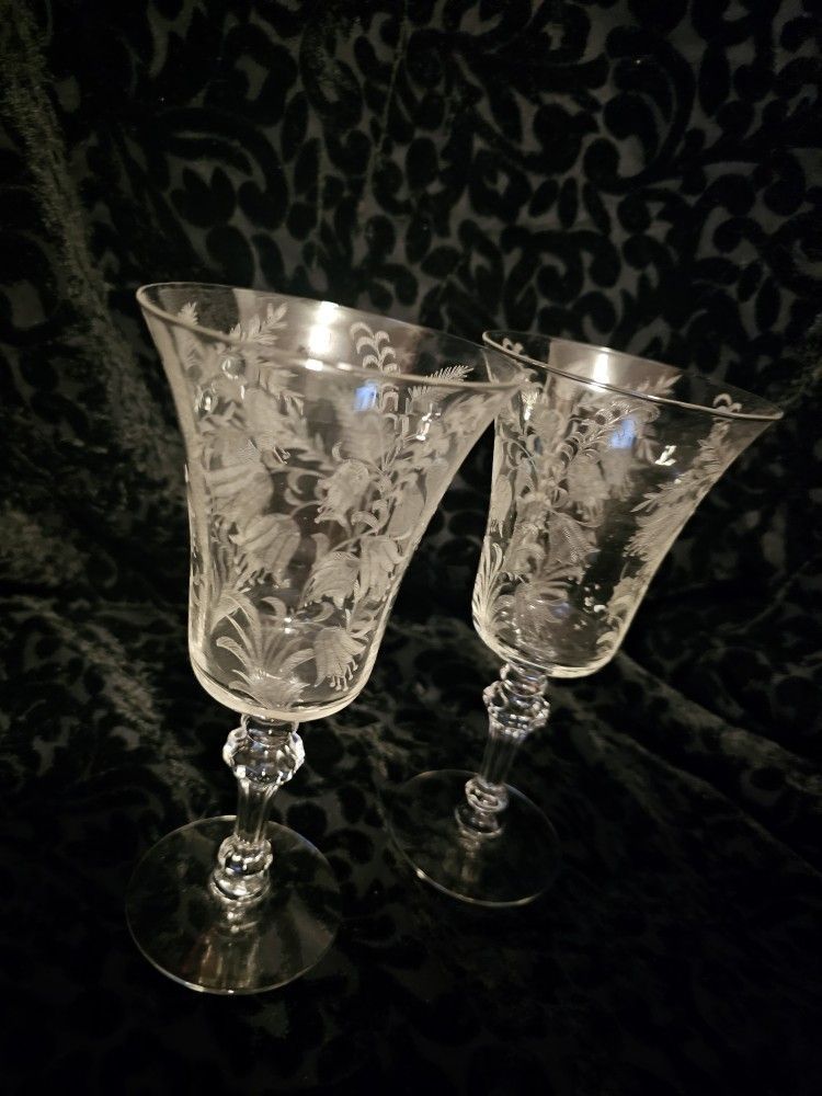 $20.00 - Vtg Tiffin-Franciscan Fushia Crystal Goblet Set!  Elegant Etched Crystal Pattern!  Like New - PRICE JUST REDUCED!!!