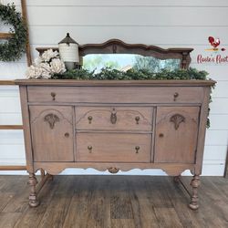 Buffet - Sideboard- Cabinet 