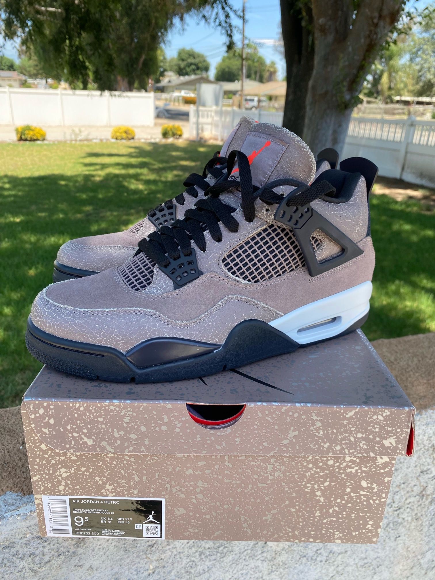 Jordan 4 haze