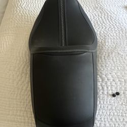 Harley Seat