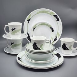 Corelle Black Orchid Dinnerware 20-Pc Set