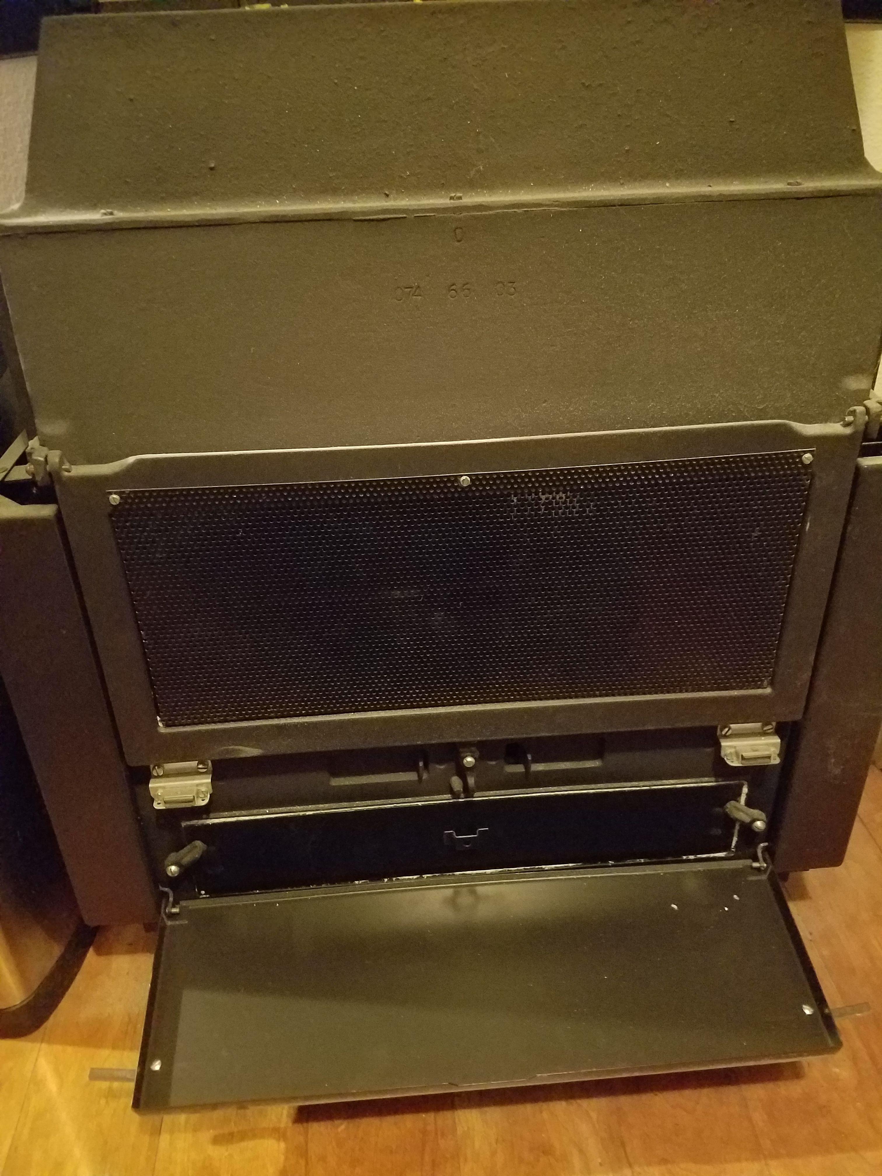 Efel Kamina Wood Stove for Sale in Auburn, WA - OfferUp