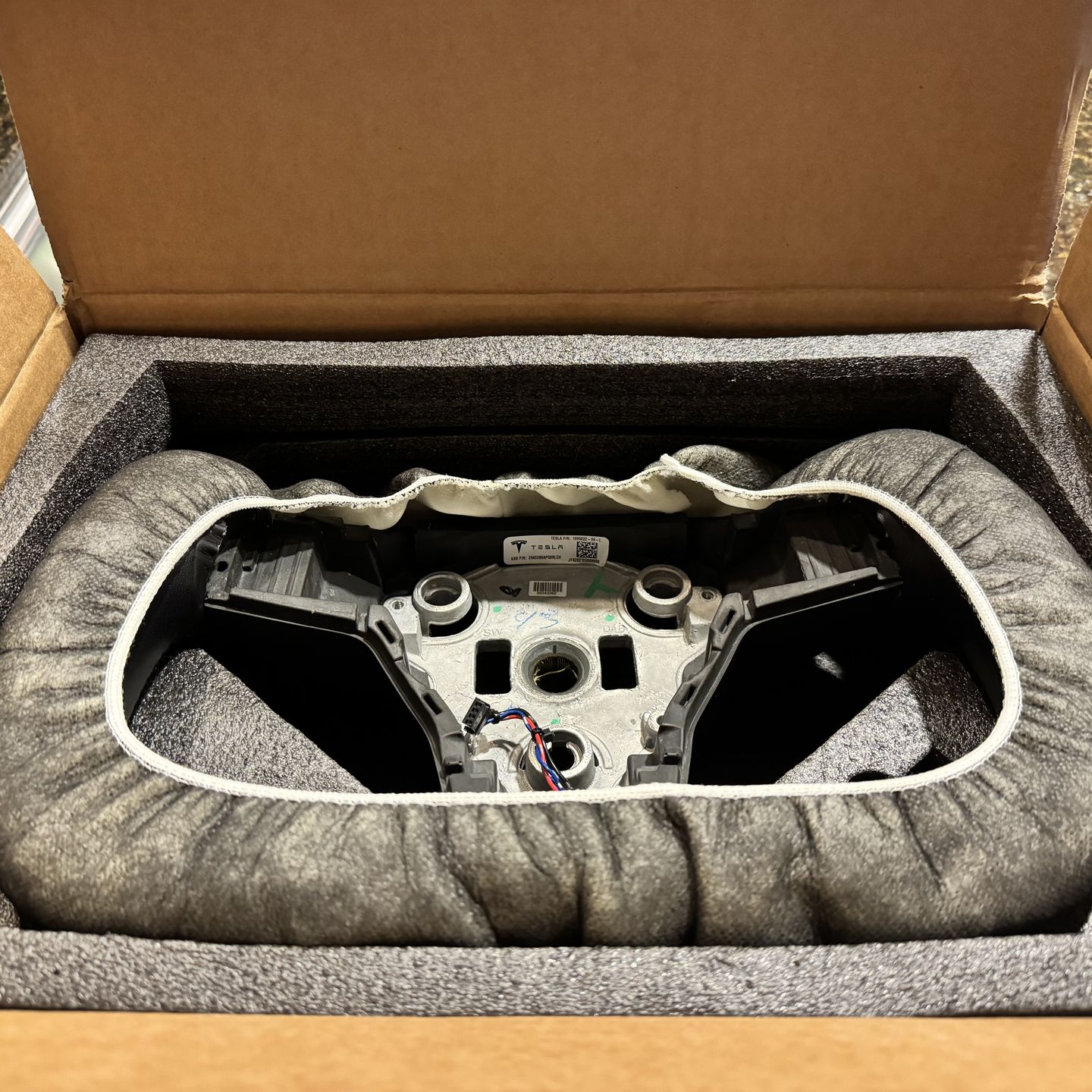 Tesla Yoke Steering Wheels