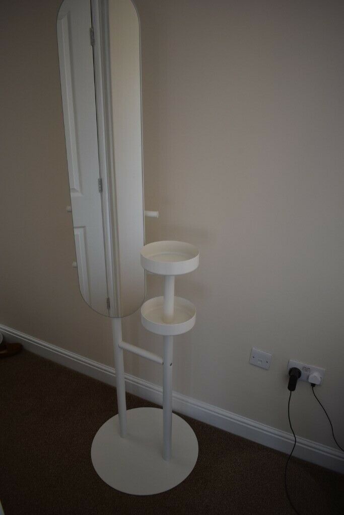 Valet stand with mirror [Move out sale]