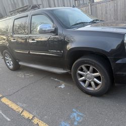 2008 GMC YUKON SLT 