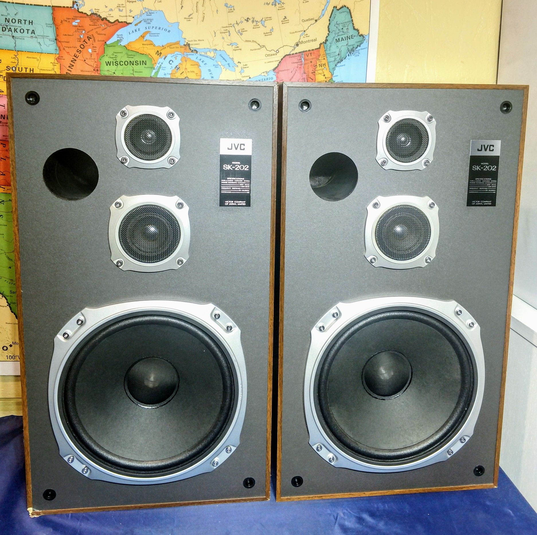 LOT of 2 Vintage JVC SK-202(C) 3 Way Speakers 80W 4ohm Made In Japan