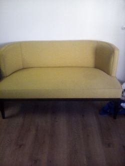 Settee Mini Sofa