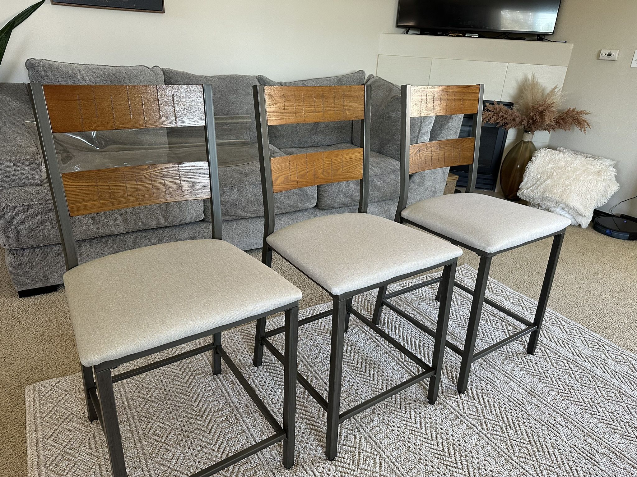 8 Kitchen chairs $70 per each