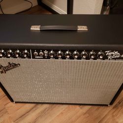 Fender Twin Reverb 65 Reissue 85w