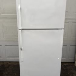 GE Refrigerator  W-30” D-30” H-67”