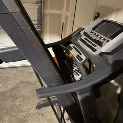 Treadmill 