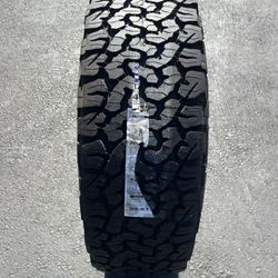 (1) 265/70R18 Bfgoodrich All Terrain KO2