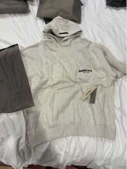 ✅Authentic✅ Fear of God Essentials Oatmeal Hoodie Size Medium NWT