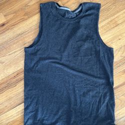 Men's gray athletic tank top size medium 