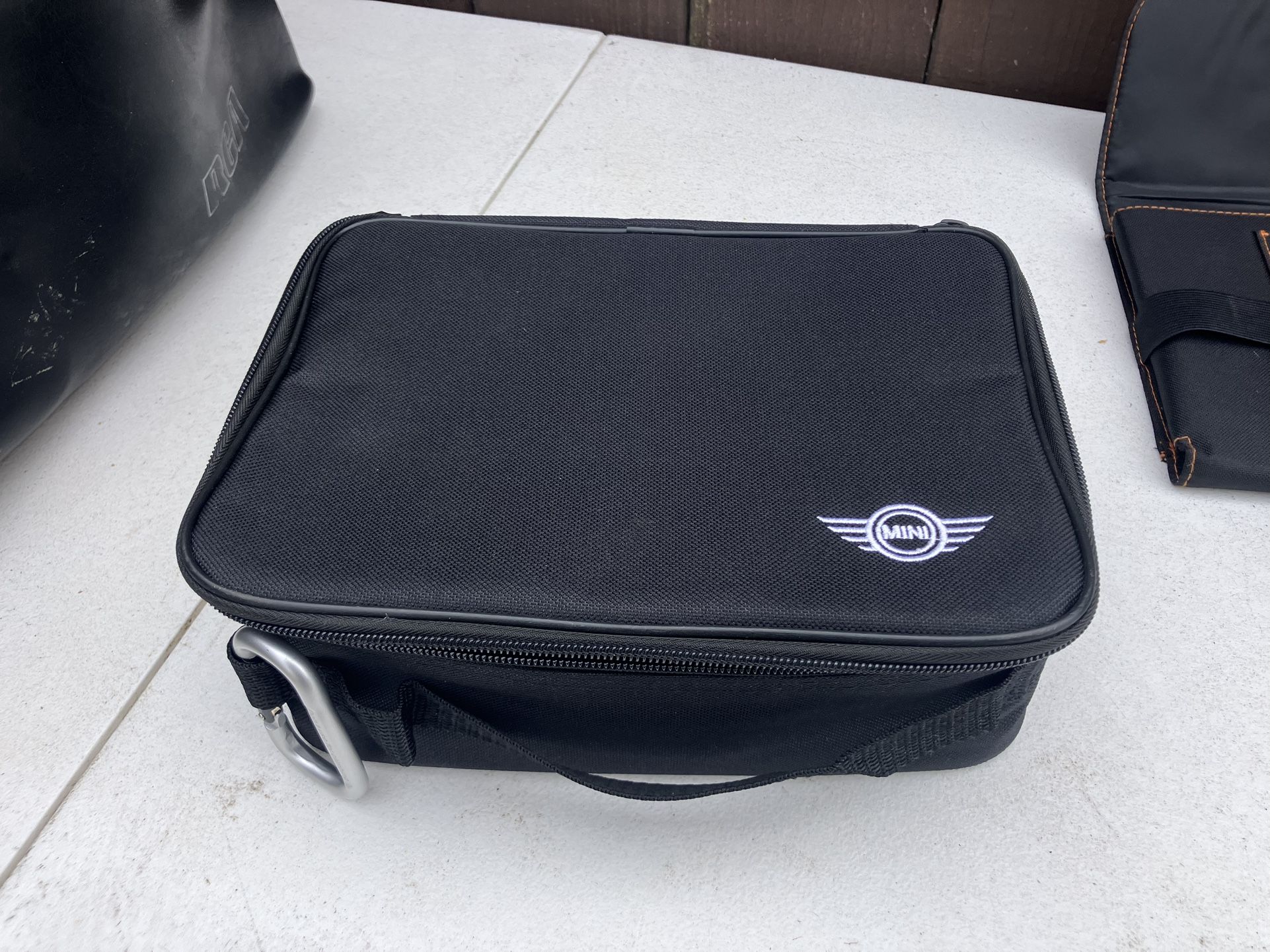 2016 Mini Cooper air pump, donut spare, and owner manual