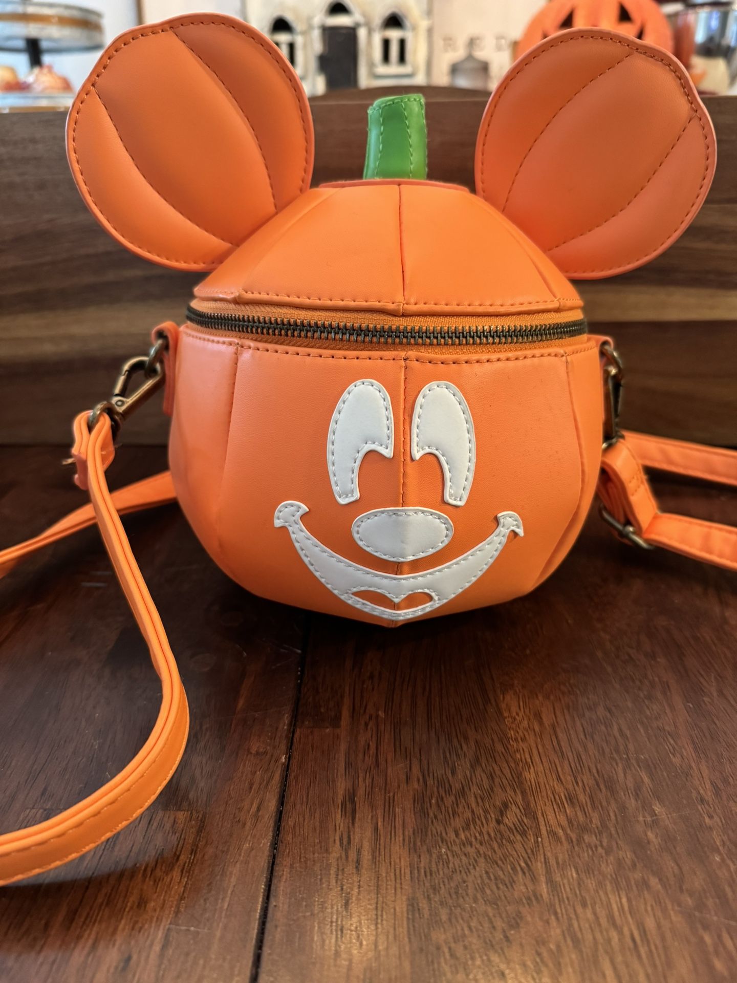 Loungefly pumpkin Mickey Mouse Handbag