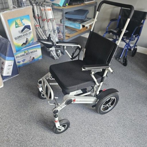 Electronic rechargeable collapsible wheelchair