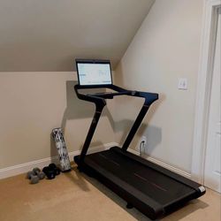 Peloton~treadmill 