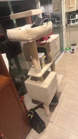 New Cat Tree 5 Levels