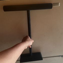 Suede jewelry holder